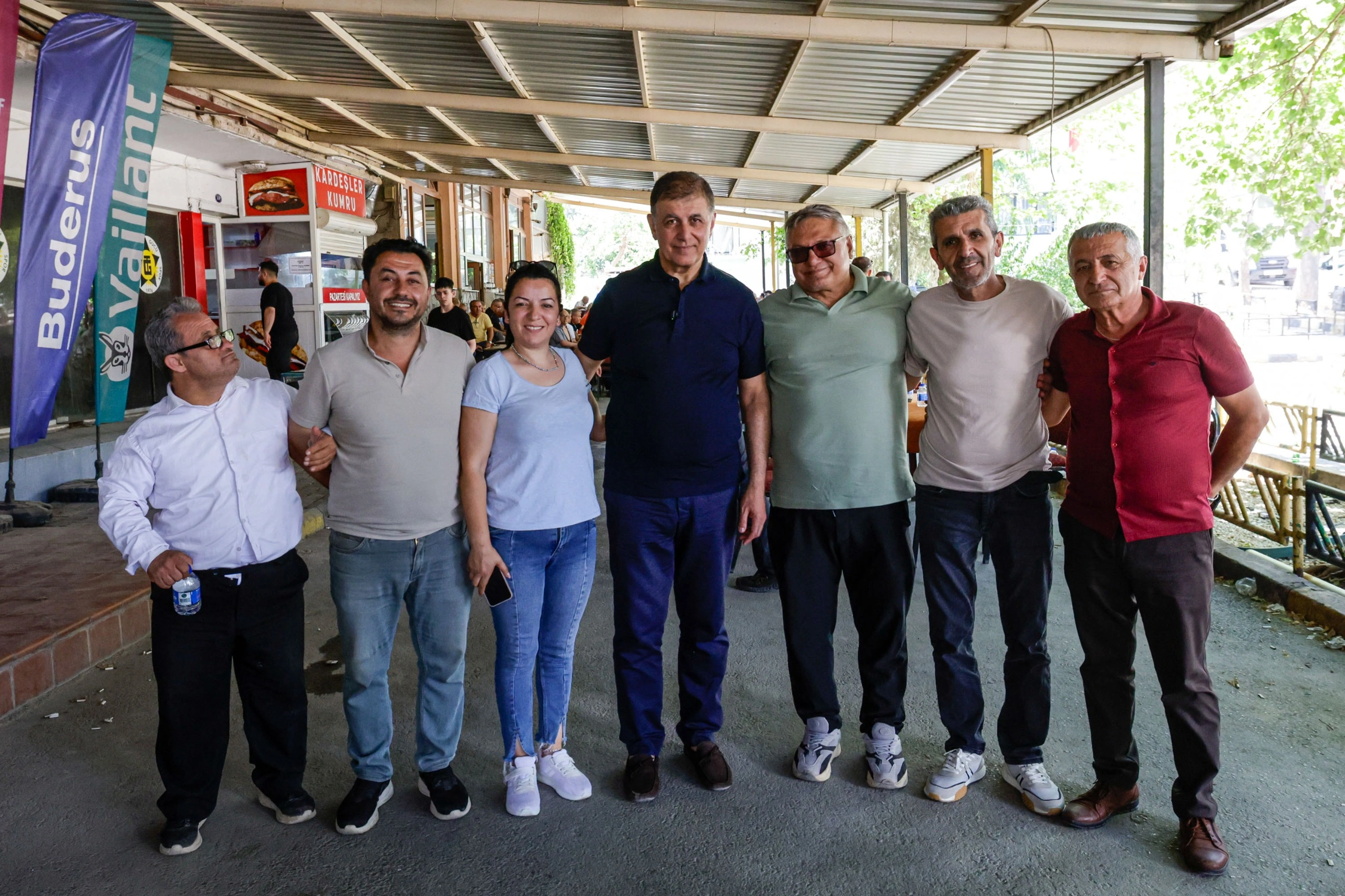İzmir’in yollarında yoğun çalışma: Tugay sahada inceledi
