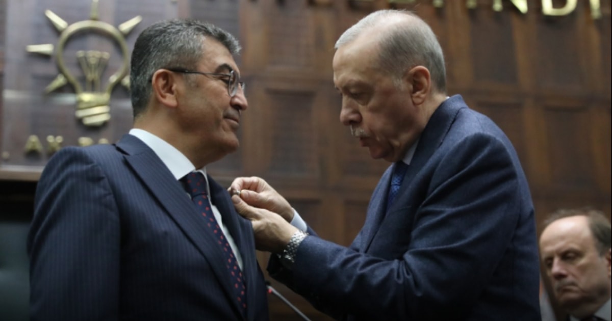 Adalet ve Kalkınma Partisi’nin pazartesi günü gerçekleştireceği Ankara İl Danışma