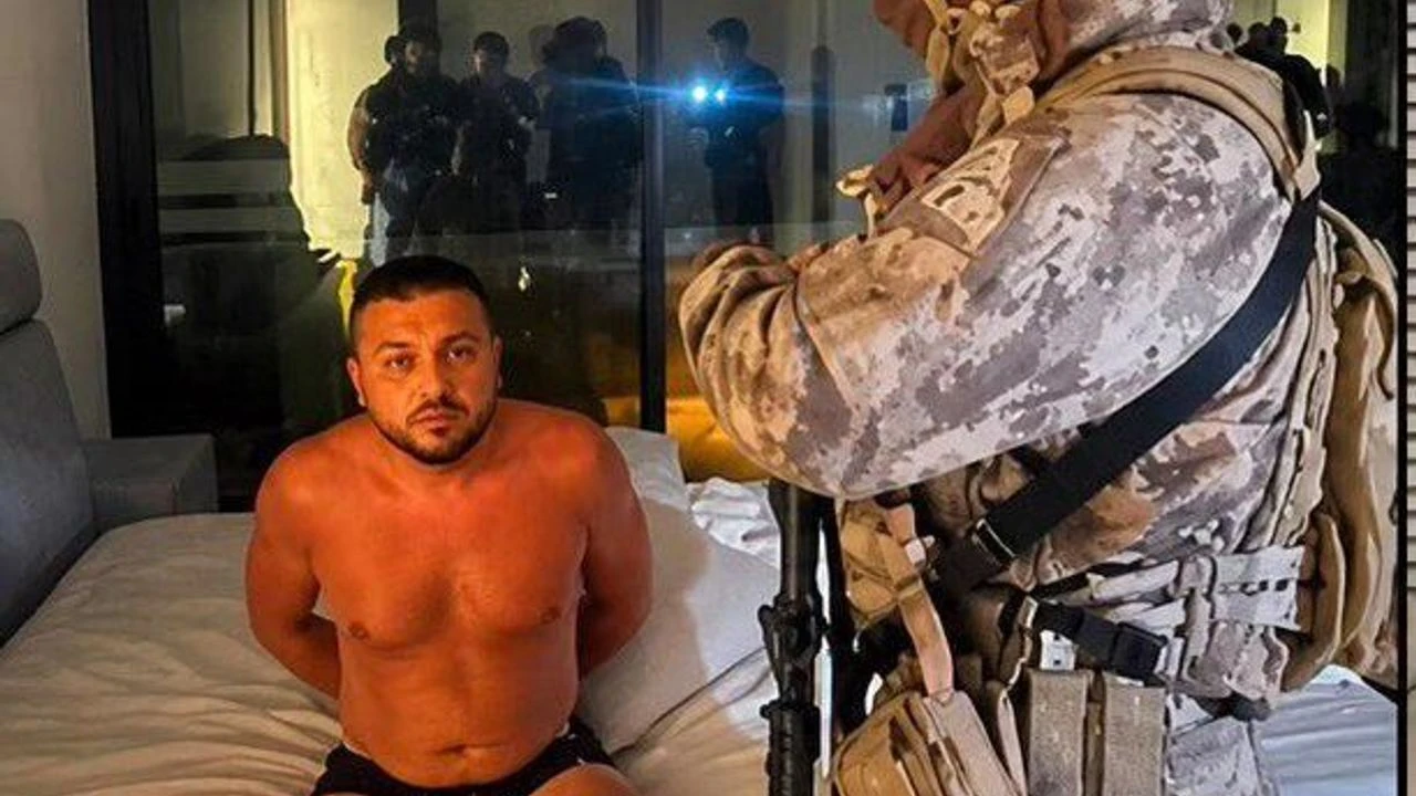 Interpol arıyordu MİT Çeşme’de paketledi: Uyuşturucu baronuna operasyon