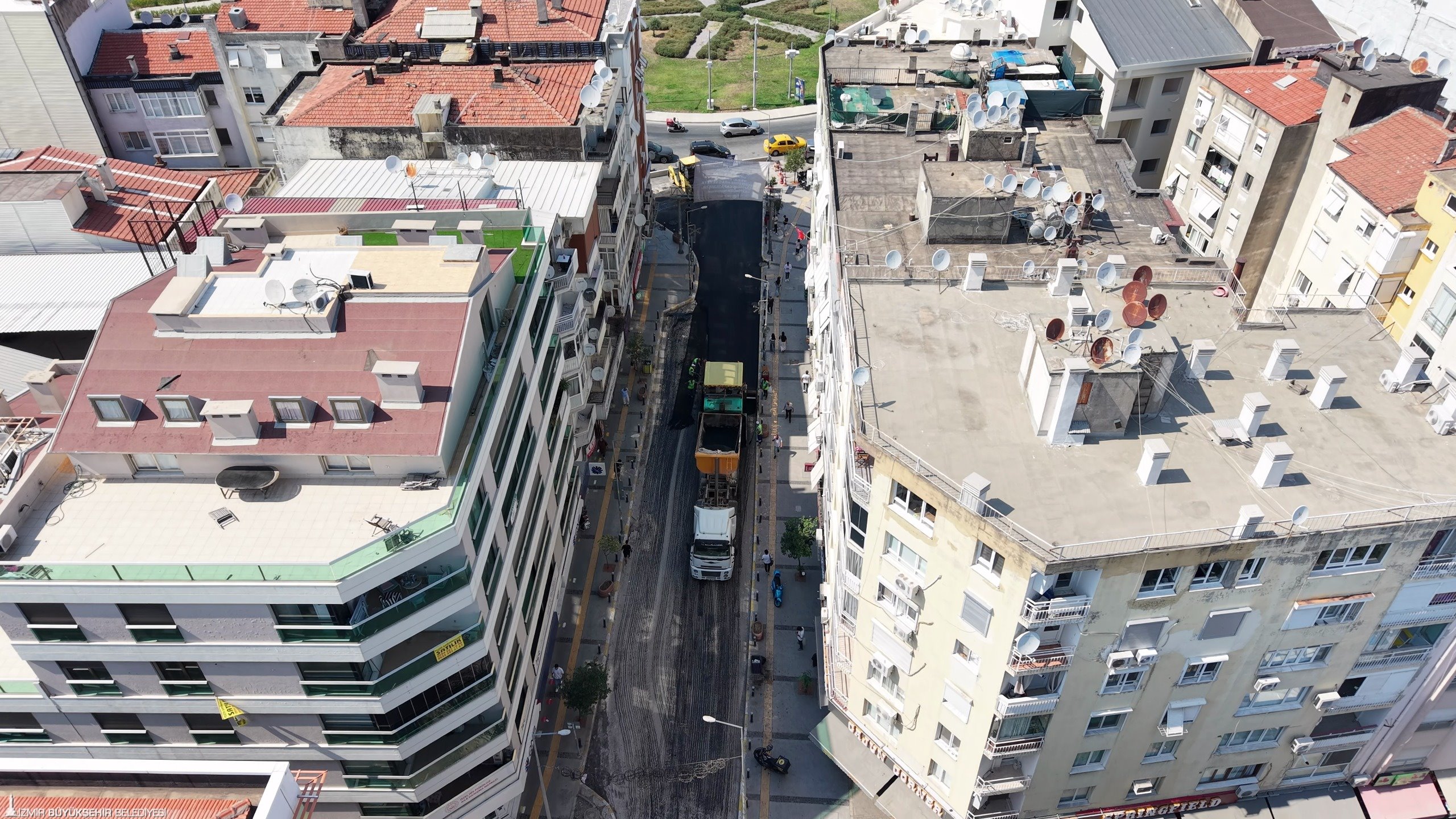 Balçova Ata Caddesi tamamen yenileniyor 4 Balçova Ata Caddesi tamamen yenileniyor