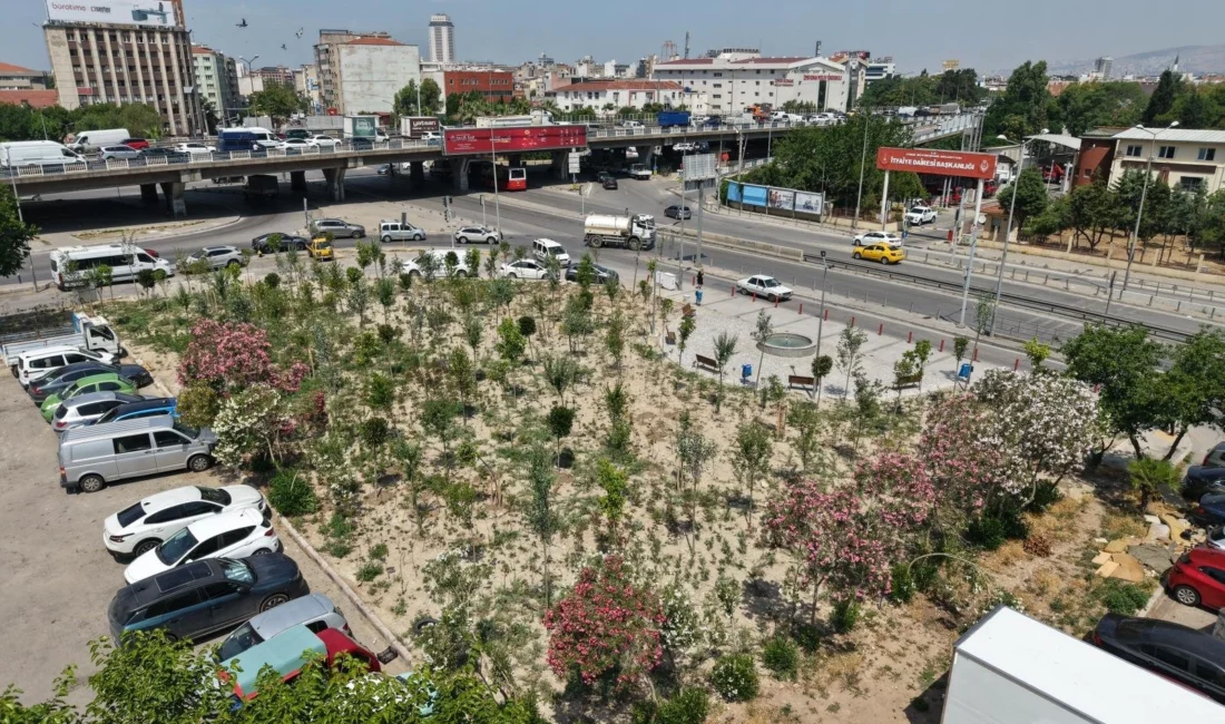 Yıllardır Konak'ın en hareketli noktalarından birinde atıl vaziyette duran ve