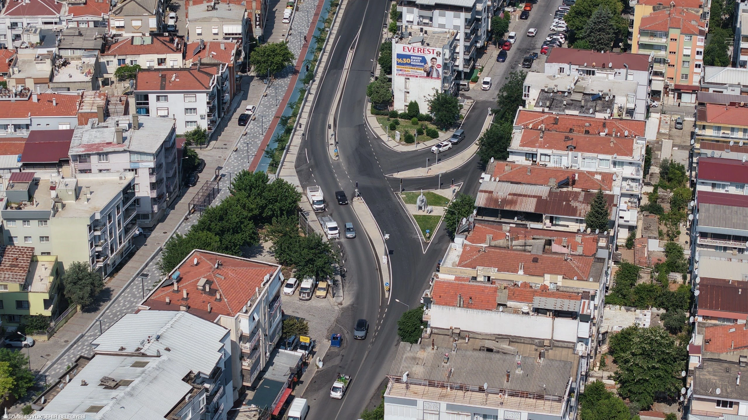 Cemil Şeboy Caddesi yenilendi: Büyükşehirden Buca'ya dev dokunuş