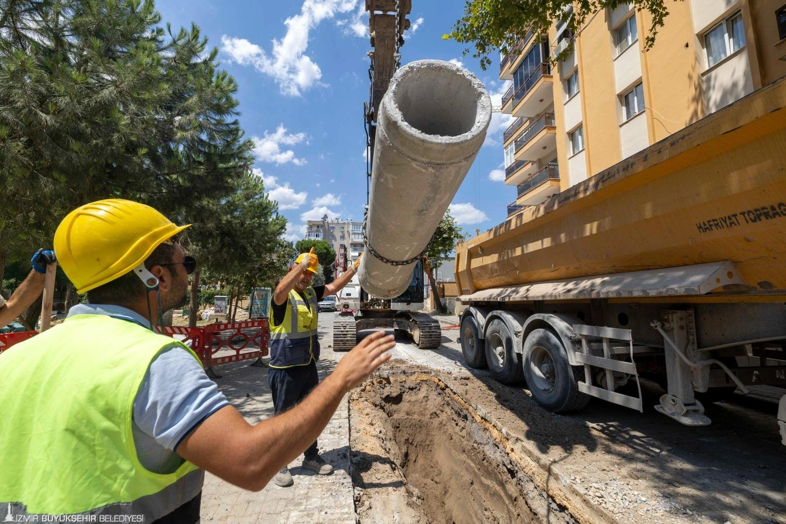 İzmir'in kuzey aksına 750 milyonluk altyapı yatırımı