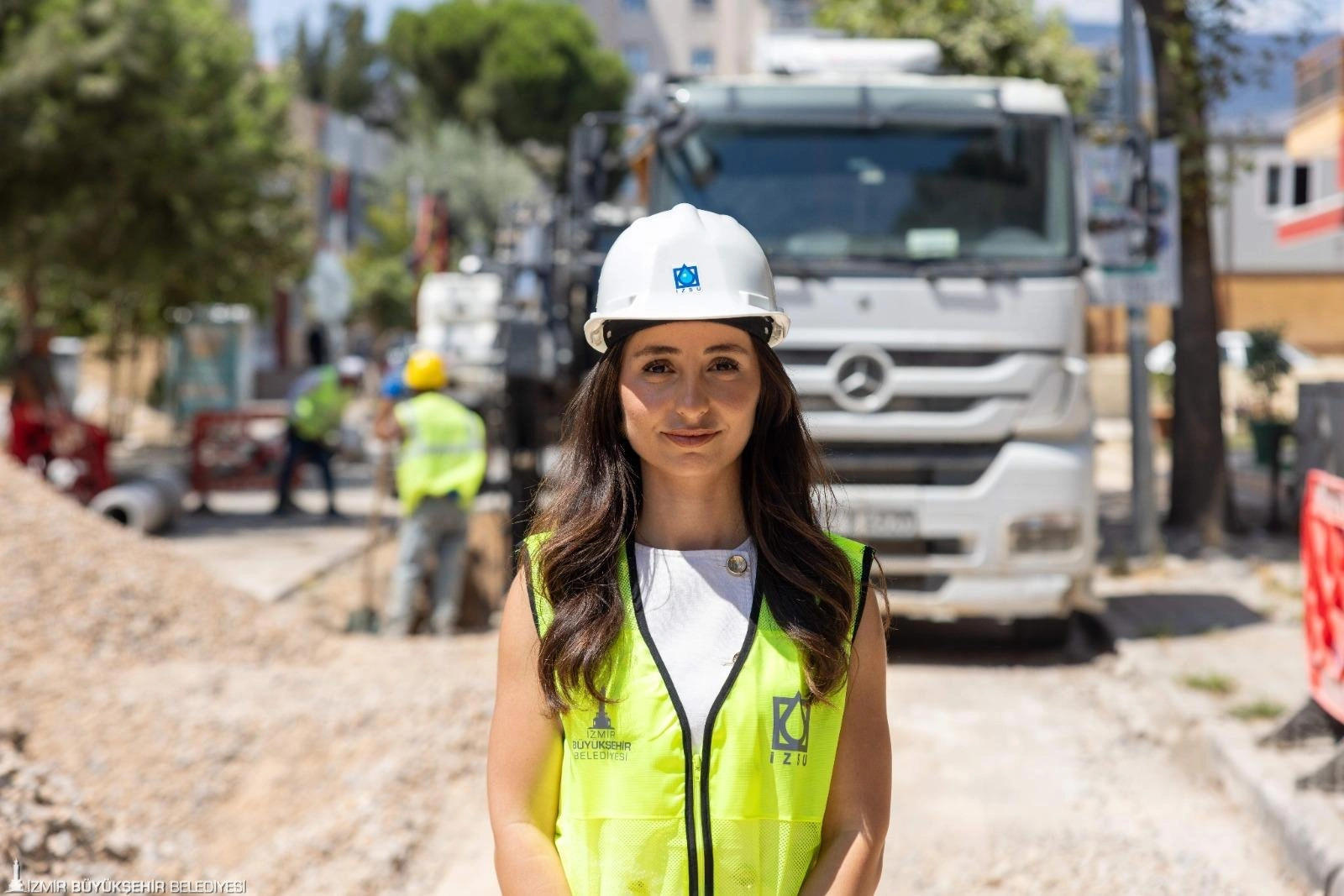 İzmir'in kuzey aksına 750 milyonluk altyapı yatırımı