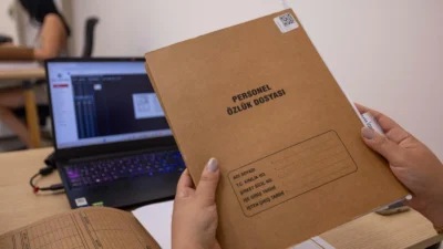 Kamu kurumları ve dev işletmelerin en büyük çilesi olan arşivleme