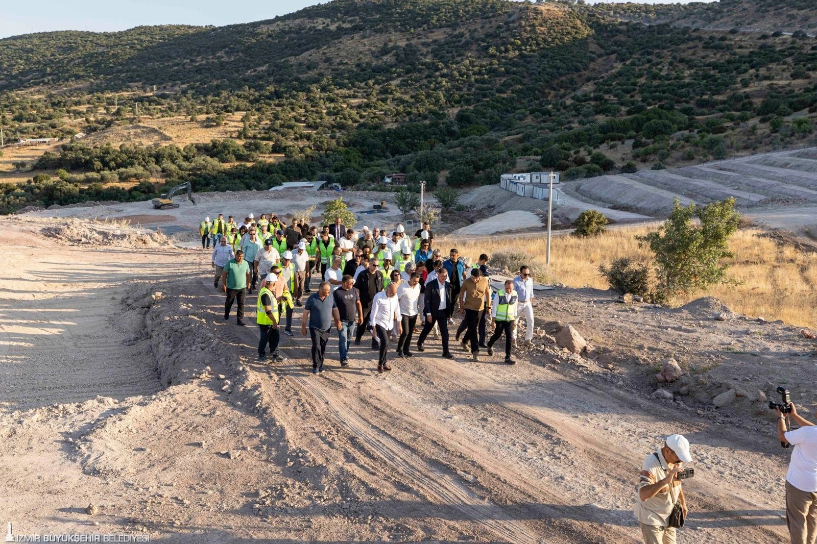 Dikili’ye 1,5 milyar liralık çevre yatırımı: Körfez Koruma kalkanı devrede 5 Dikili’ye 1,5 milyar liralık çevre yatırımı: Körfez Koruma kalkanı devrede