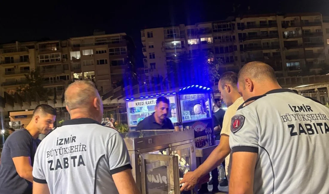 İzmir’in en yoğun kamusal alanlarından Konak Karantina Parkı'nda huzur ve