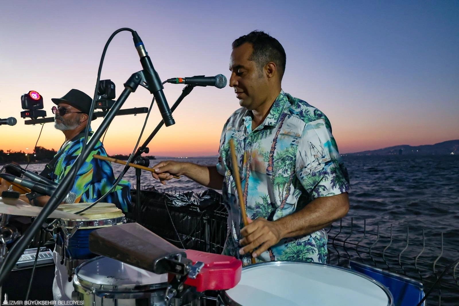 İzmir Marina’da ritim, deniz ve müzik bir arada