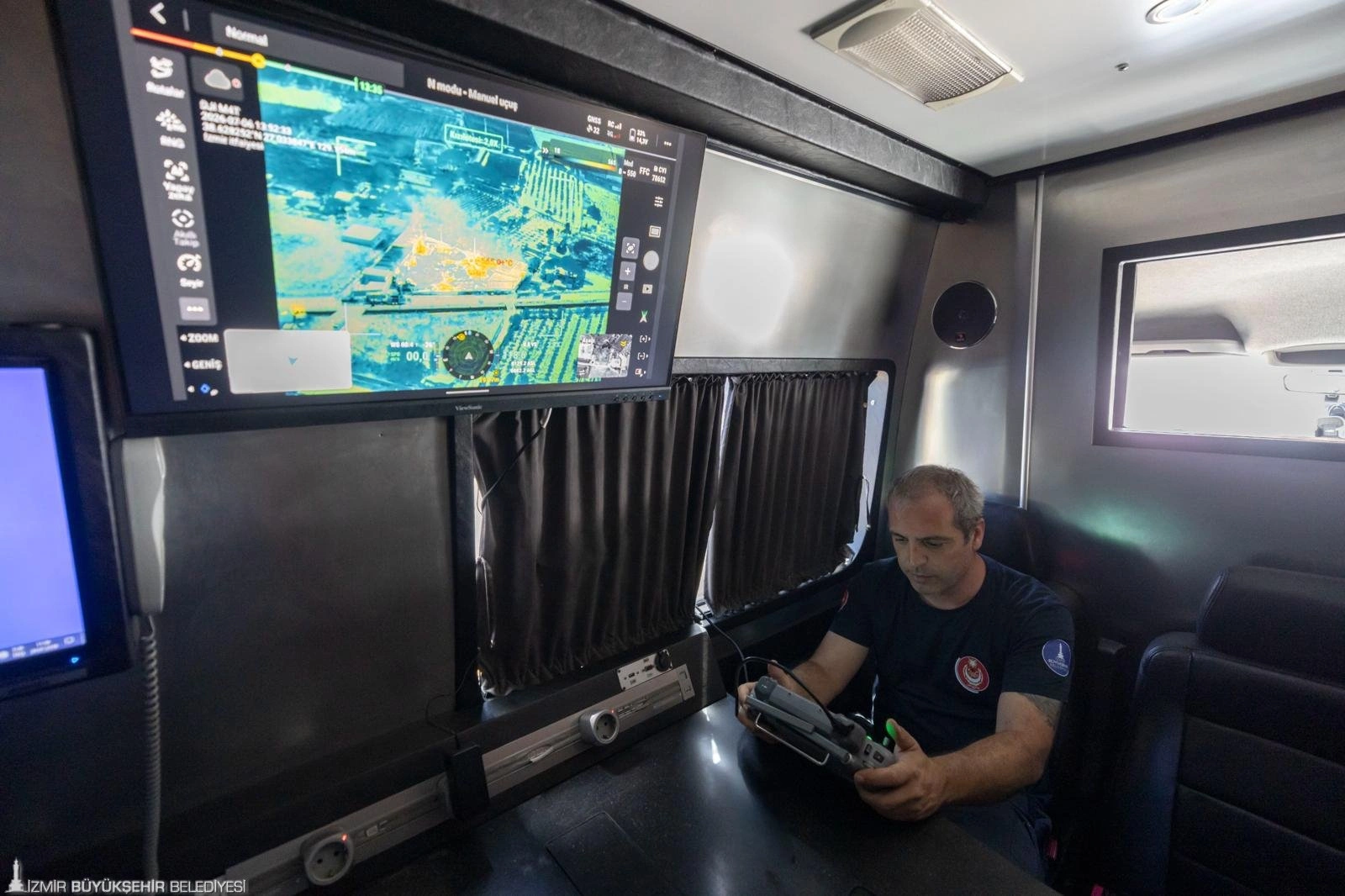 Yangınla mücadelede yapay zeka dönemi: İzmir İtfaiyesi'ne yeni nesil dron