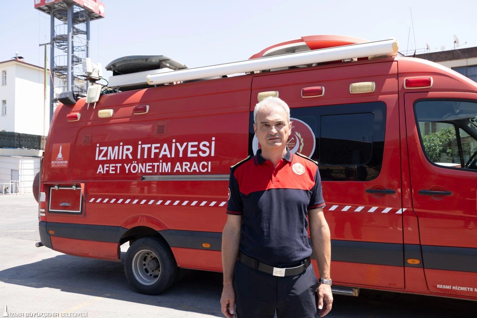 Yangınla mücadelede yapay zeka dönemi: İzmir İtfaiyesi'ne yeni nesil dron