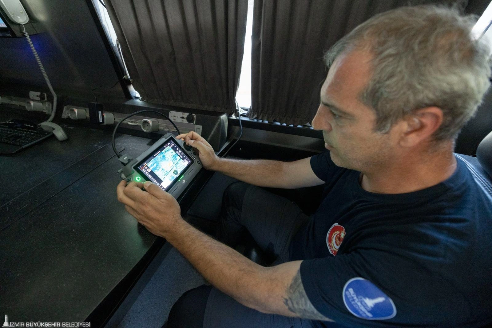 Yangınla mücadelede yapay zeka dönemi: İzmir İtfaiyesi'ne yeni nesil dron