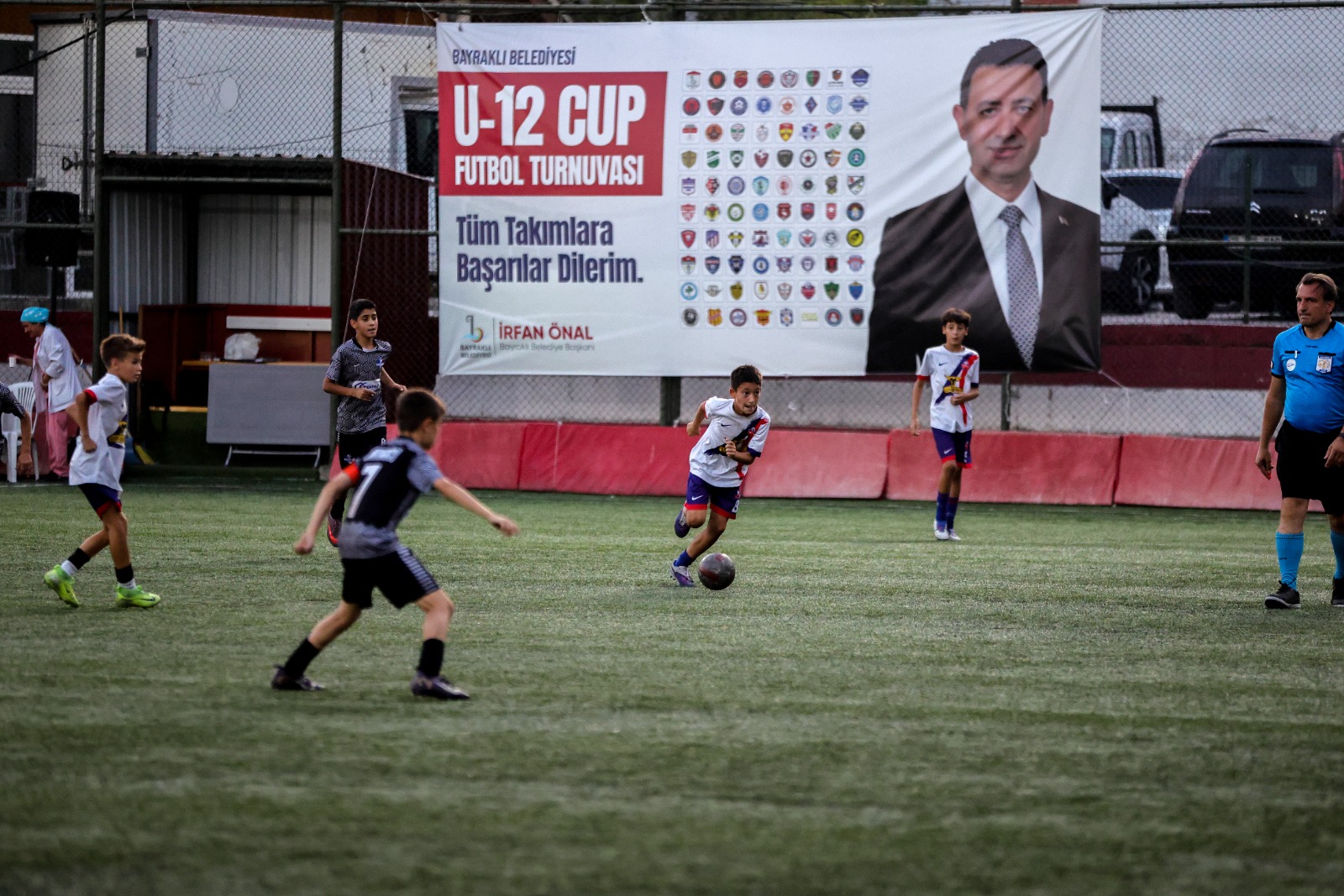Bayraklı'da spor şöleni final yaptı: U-12 Cup'ta minikler yarıştı