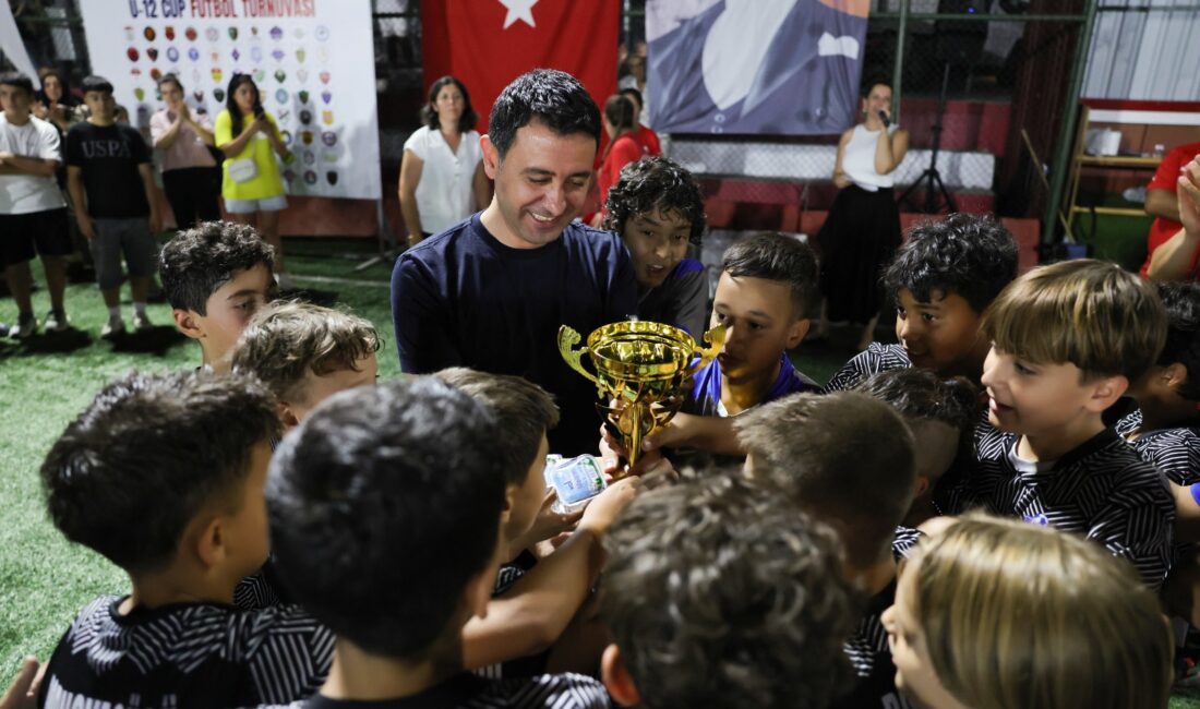 Ege'nin minik yetenekleri Bayraklı'da buluştu! 80 takım ve 1600 sporcunun