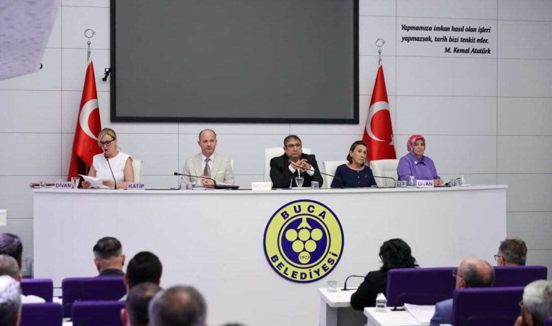 Buca Belediyesi'nin 60 yaş üstü vatandaşlar için planladığı "3. Yaş