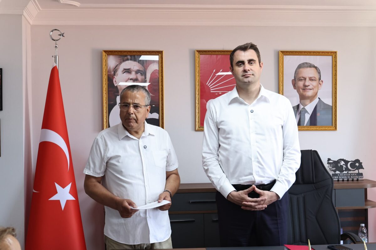 İlçe eski başkanlarından Çağatay Güç’e destek: "CHP gücünü koltuklardan değil üyelerinden alır!"