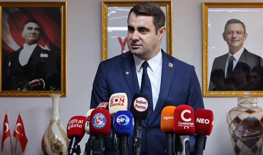 YENİ Parti İzmir İl Başkanı Çağatay Güç, belediye başkanlarının geçiş
