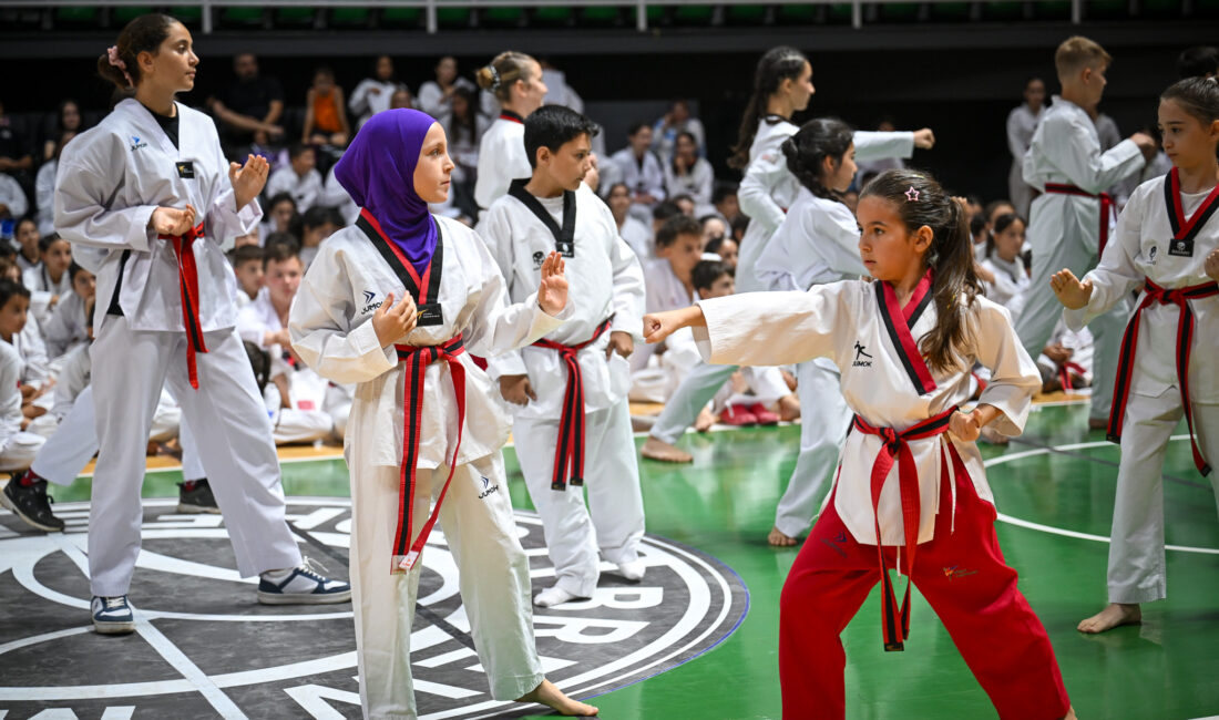 Türkiye Taekwondo Federasyonu'nun Siyah Kuşak Dan Sınavları, Bornova Belediyesi'nin ev