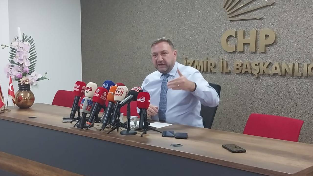 CHP İzmir İl Başkanı Gümrükçü’den sert çıkış: “İl başkanı olmak için doğanlar…”