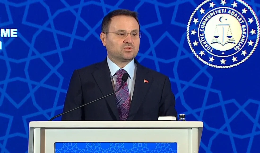 Adalet Bakanı Akın Gürlek, Ahbap Derneği soruşturmasının aydınlatılacağını belirtip "Yardımlaşma