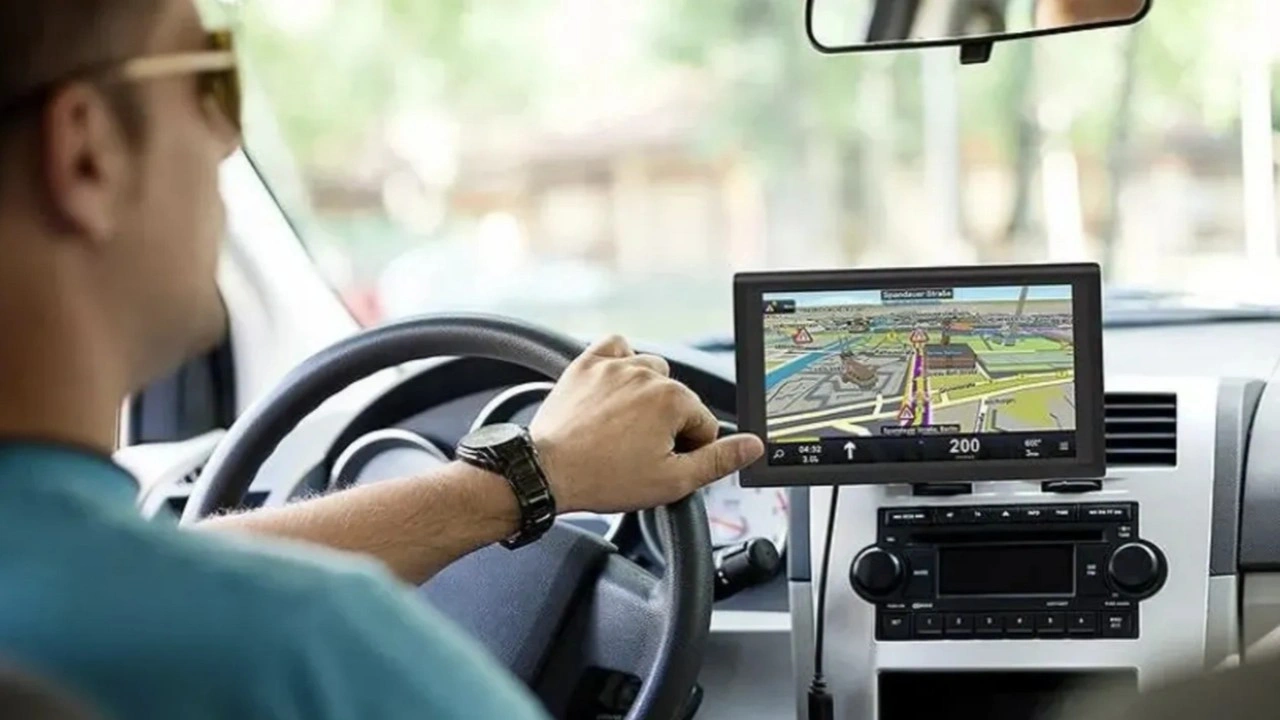 Karayolları Trafik Yönetmeliği’nde yapılan radikal değişiklikle, seyir halindeki sürücülerin görüş