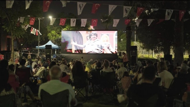 Bayraklı Belediyesi, Temmuz ayı boyunca ilçeyi mahalle mahalle gezecek muazzam