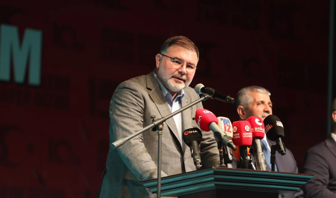 "Onlar okyanus ötesindeki terör baronuna güvendiler. Millet Cumhurbaşkanımız Sayın Recep