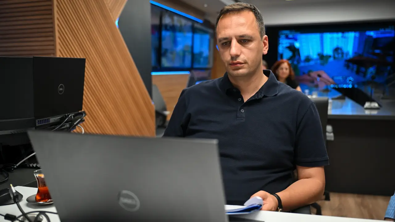 Başkan Ömer Eşki’den Brüksel’e Bornova çıkarması! Yeşil enerji vizyonu Avrupa’ya damga vurdu!