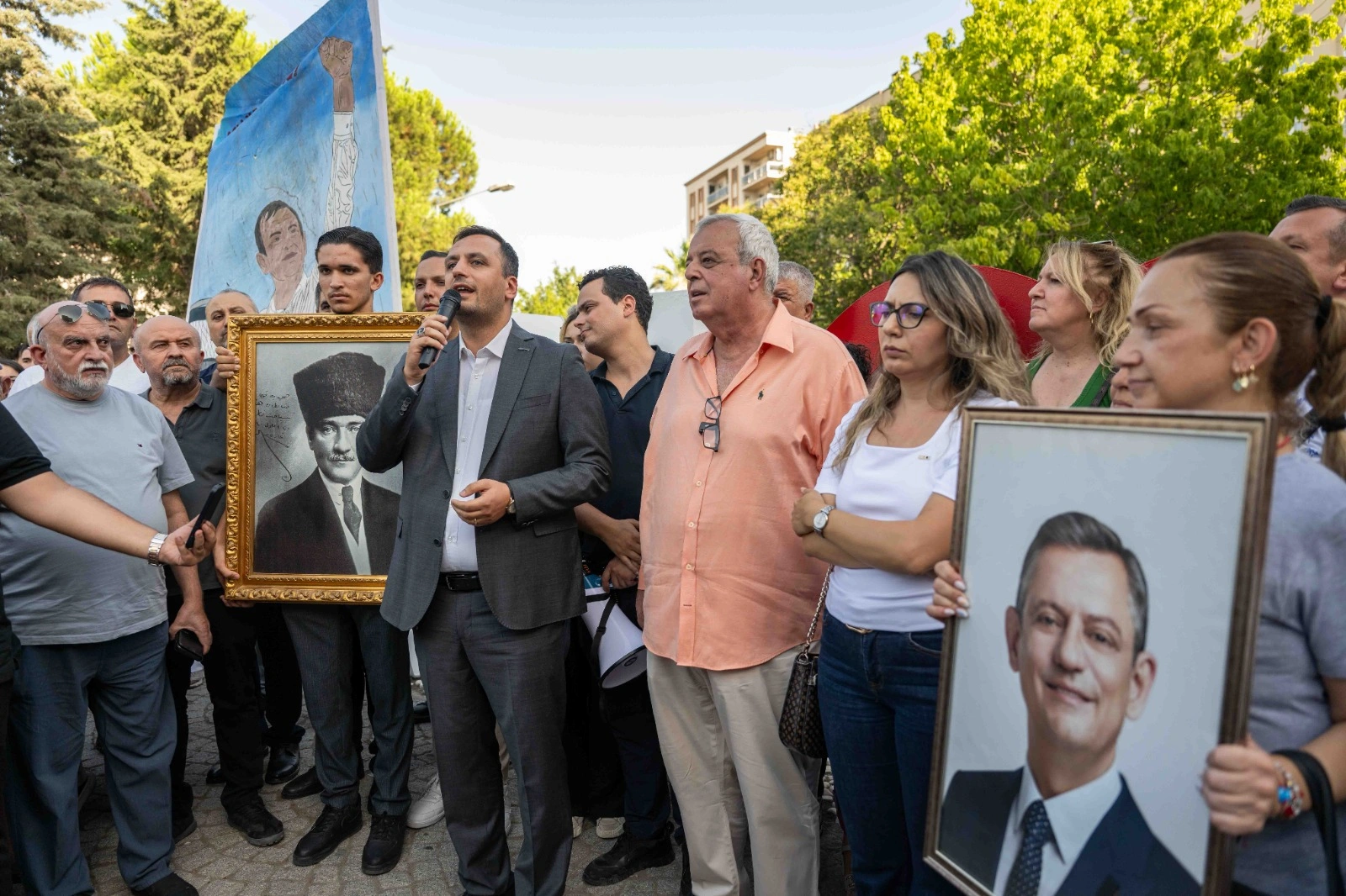 CHP Bornova İlçe Başkanı, Bornova Belediye Başkanı, İBB Grup Başkan