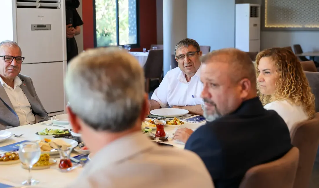 Buca Belediye Başkan Vekili Hüseyin Benzer, ilçede eşine az rastlanır