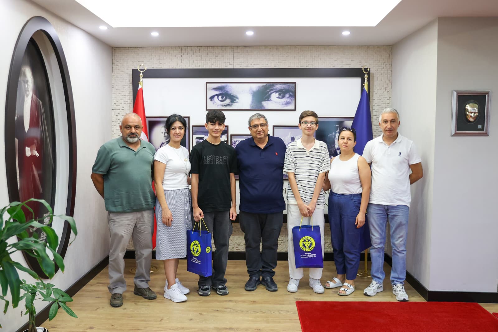 Buca Belediyesi Dijital Dershane'den 2 Türkiye birincisi çıktı