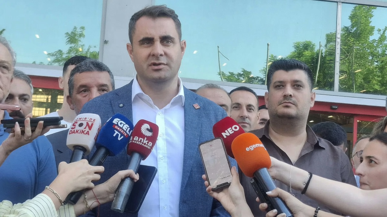 Çağatay Güç CHP grubuna başkanlık etti: "Tüm yollar bittikten sonra yolumuzu çizeriz"