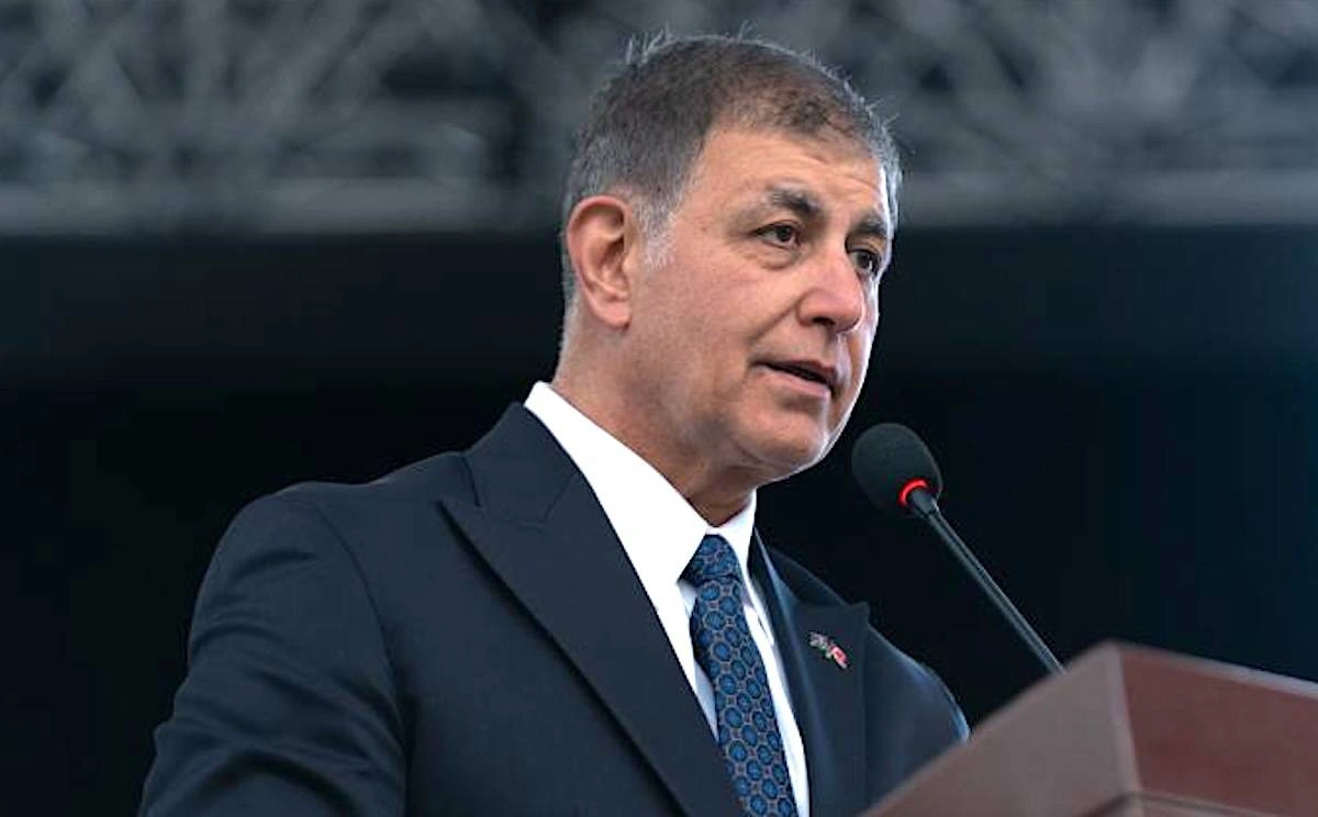 Başkan Tugay iddialara son noktayı koydu: "AK Parti ve Yeni Parti iddiaları gerçeği yansıtmıyor"