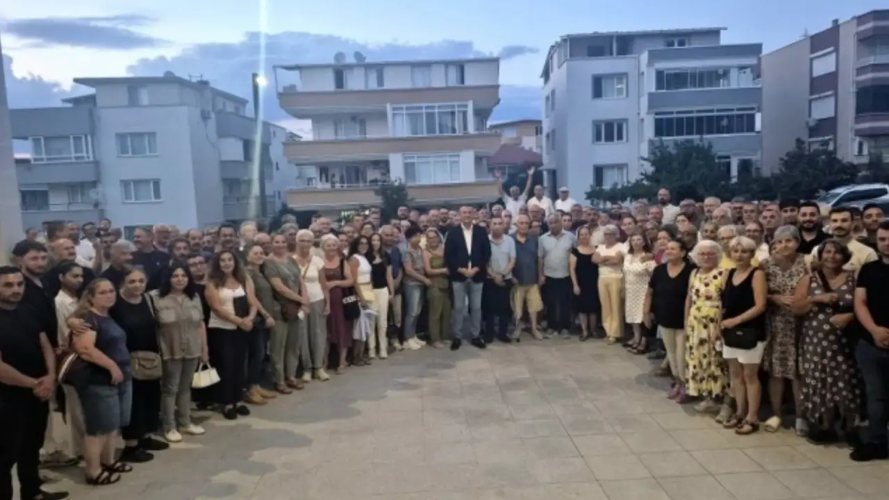 CHP Aliağa toplu istifa kararı aldı: YENİ Parti’ye katılıyorlar