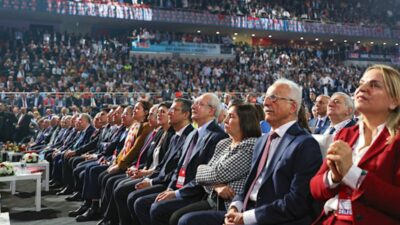 Cumhuriyet Halk Partisi'nde genel başkan değişiminin yaşandığı tarihi 38. Olağan