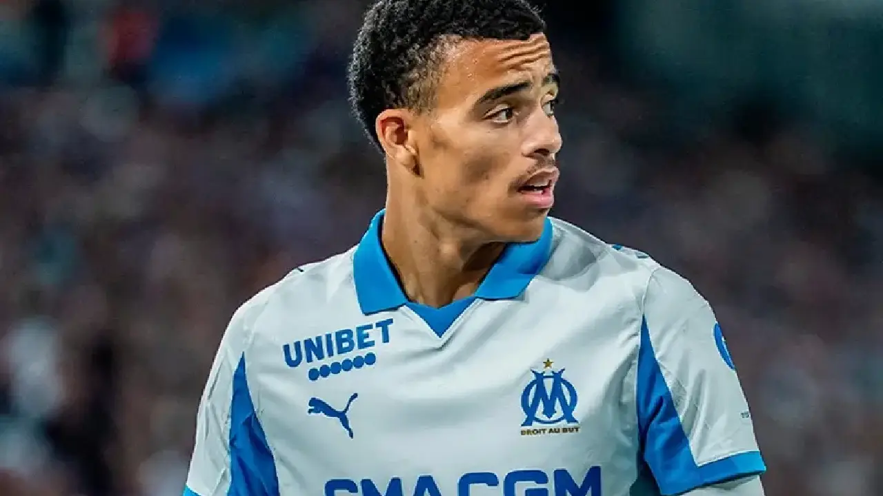 Fenerbahçe, uzun süredir gündeminde olan İngiliz kanat oyuncusu Mason Greenwood