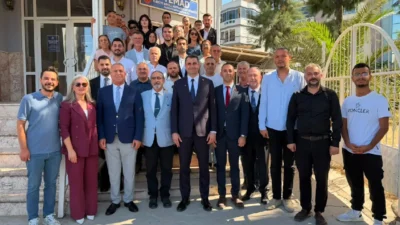 TEMAD Gaziemir Şubesi'ni ziyaret eden CHP İzmir'in seçilmiş İl Başkanı