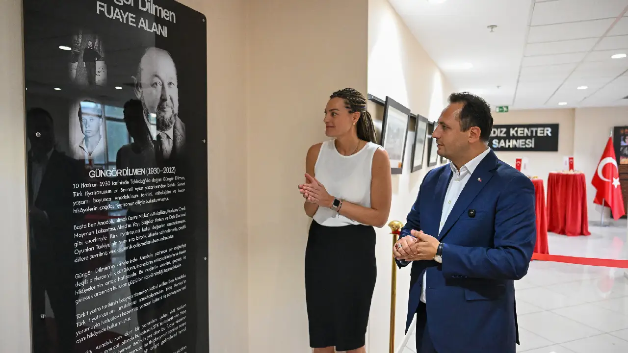 İki dev isim aynı fuayede ölümsüzleşti! Başkan Ömer Eşki: "En büyük görevimiz..." 1 İki dev isim aynı fuayede ölümsüzleşti! Başkan Ömer Eşki: "En büyük görevimiz..."