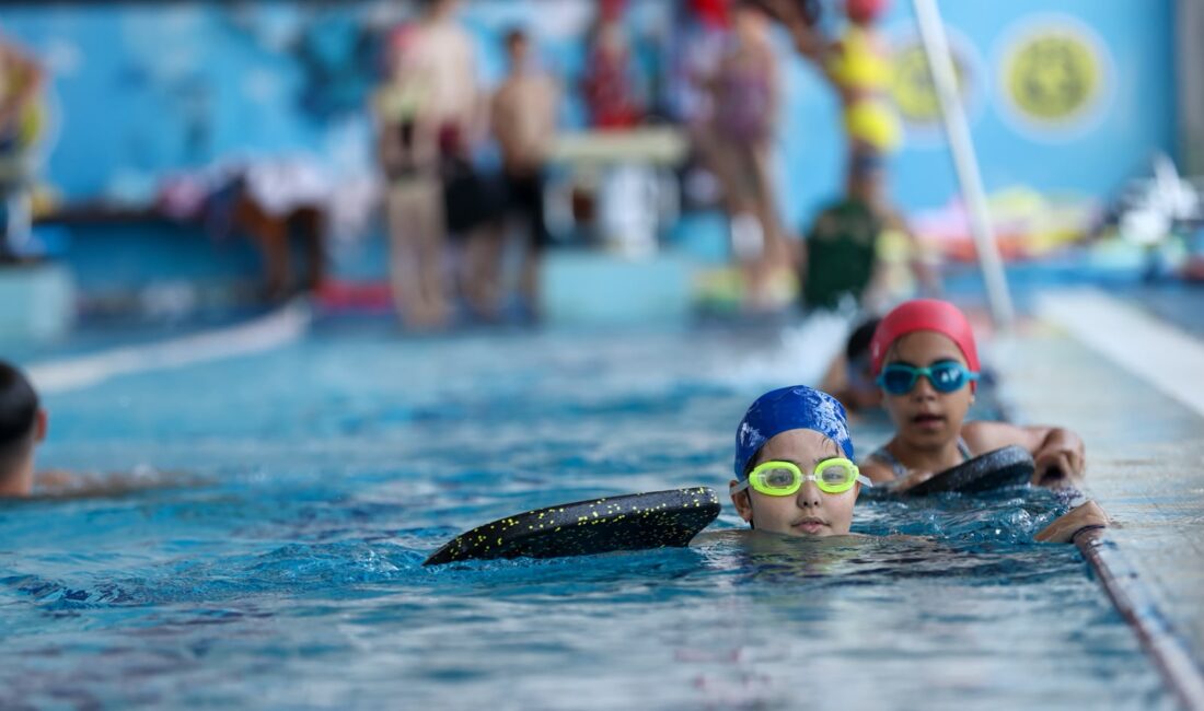 Buca Belediyesi, ilçedeki minik sakinleri erken yaşta sporla buluşturmak amacıyla