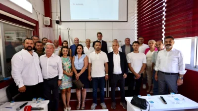 Seferihisar Belediye Meclisi’nde gerçekleştirilen Belediye Başkan Vekilliği seçiminde CHP grubunun