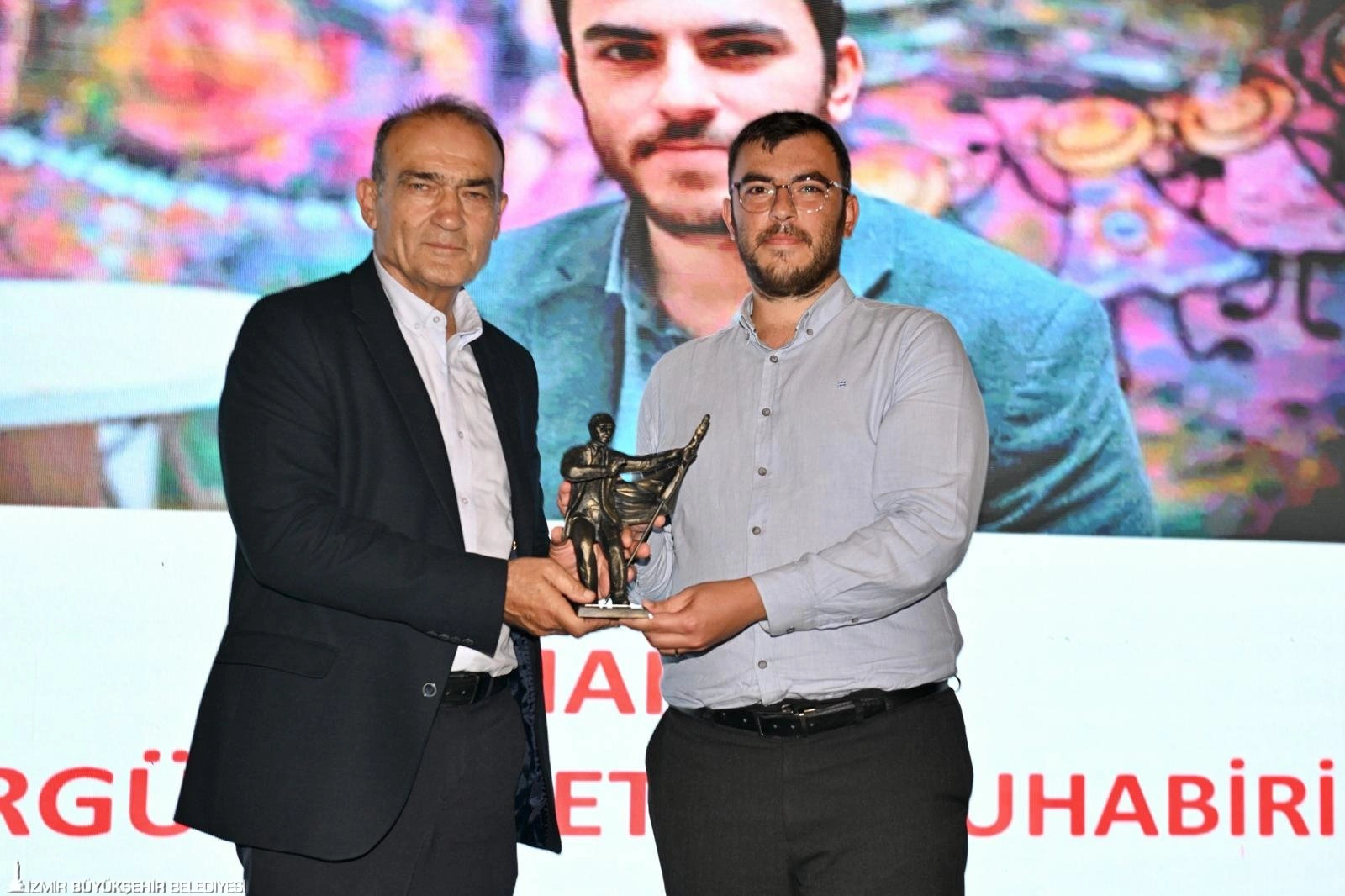 İzmir Gazeteciler Cemiyeti 80.'inci yaşını dayanışma ve ödüllerle kutladı