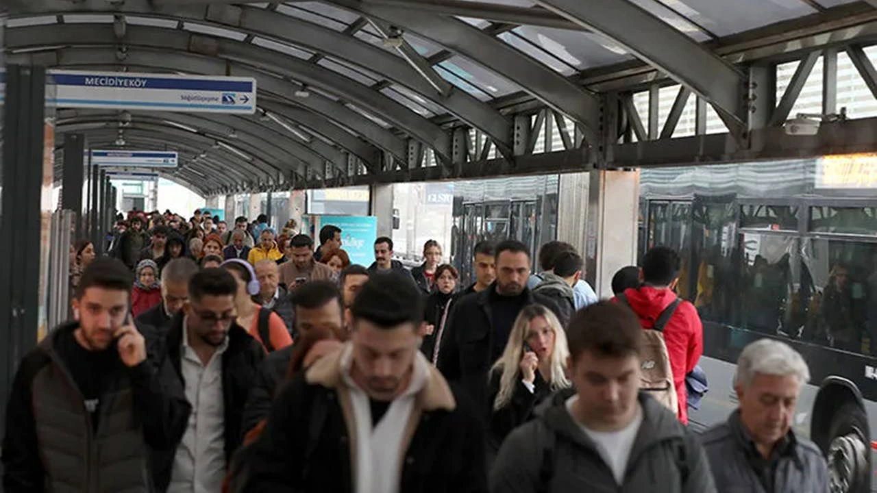 İstanbul'da toplu ulaşıma yüzde 10 zam