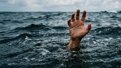 İzmir’in Çeşme ilçesinde serinlemek için denize giren yaşlı kadın boğulma