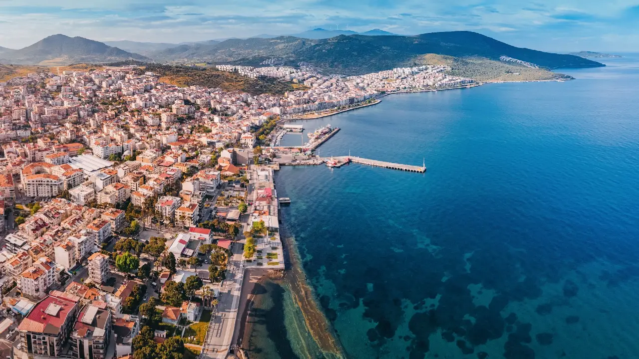 Dikili’de taşınmaz satış hamlesi: Belediyeden 43,6 milyon liralık ihale