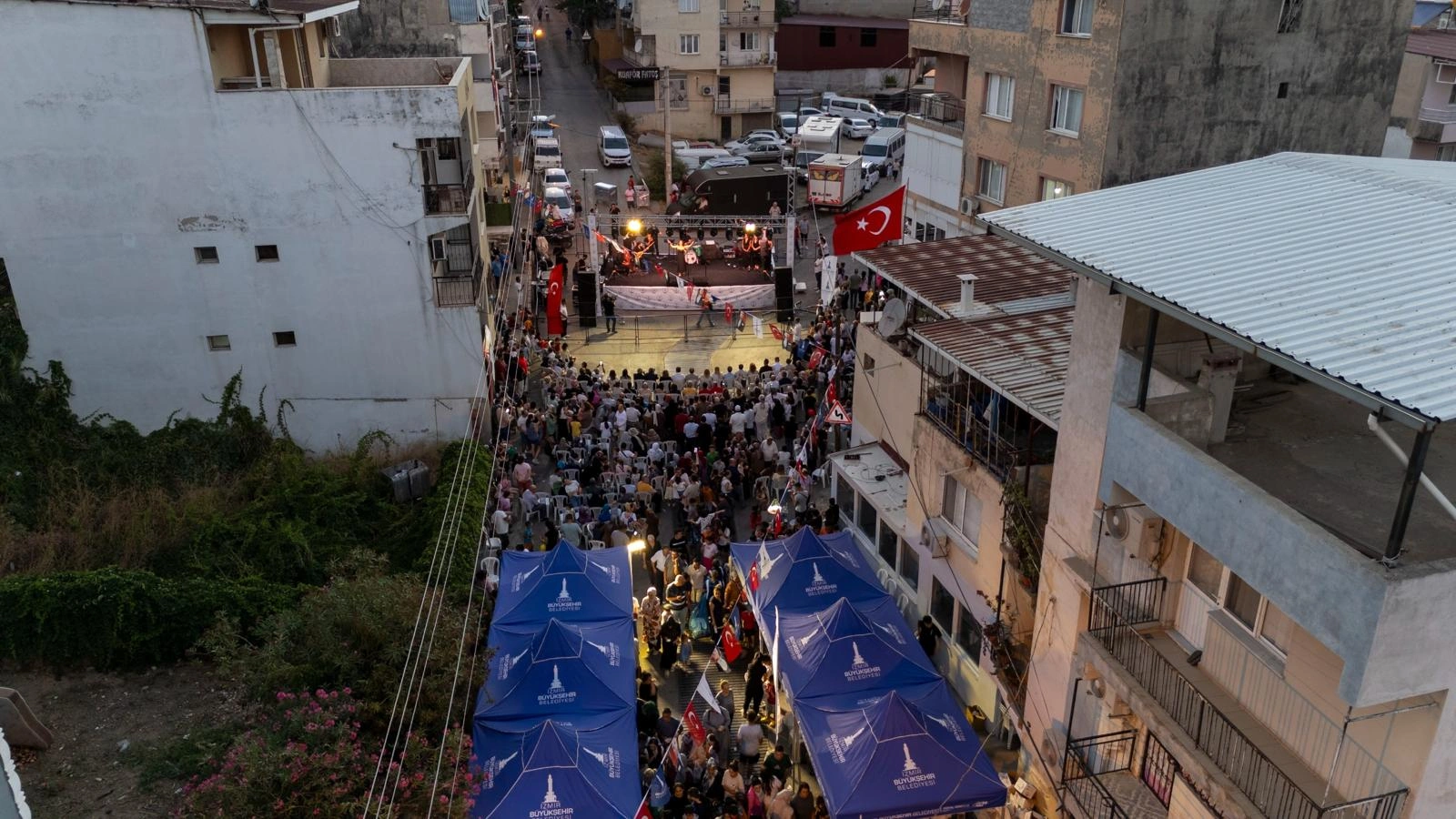İzmir Büyükşehir mahalle kültürünü yeniden canlandırıyor