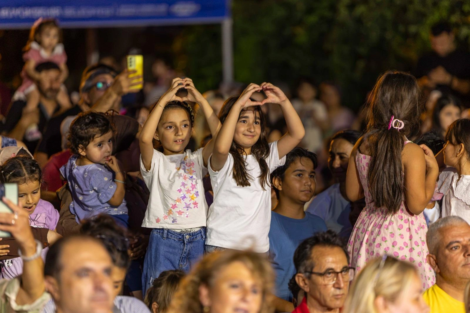 İzmir Büyükşehir mahalle kültürünü yeniden canlandırıyor