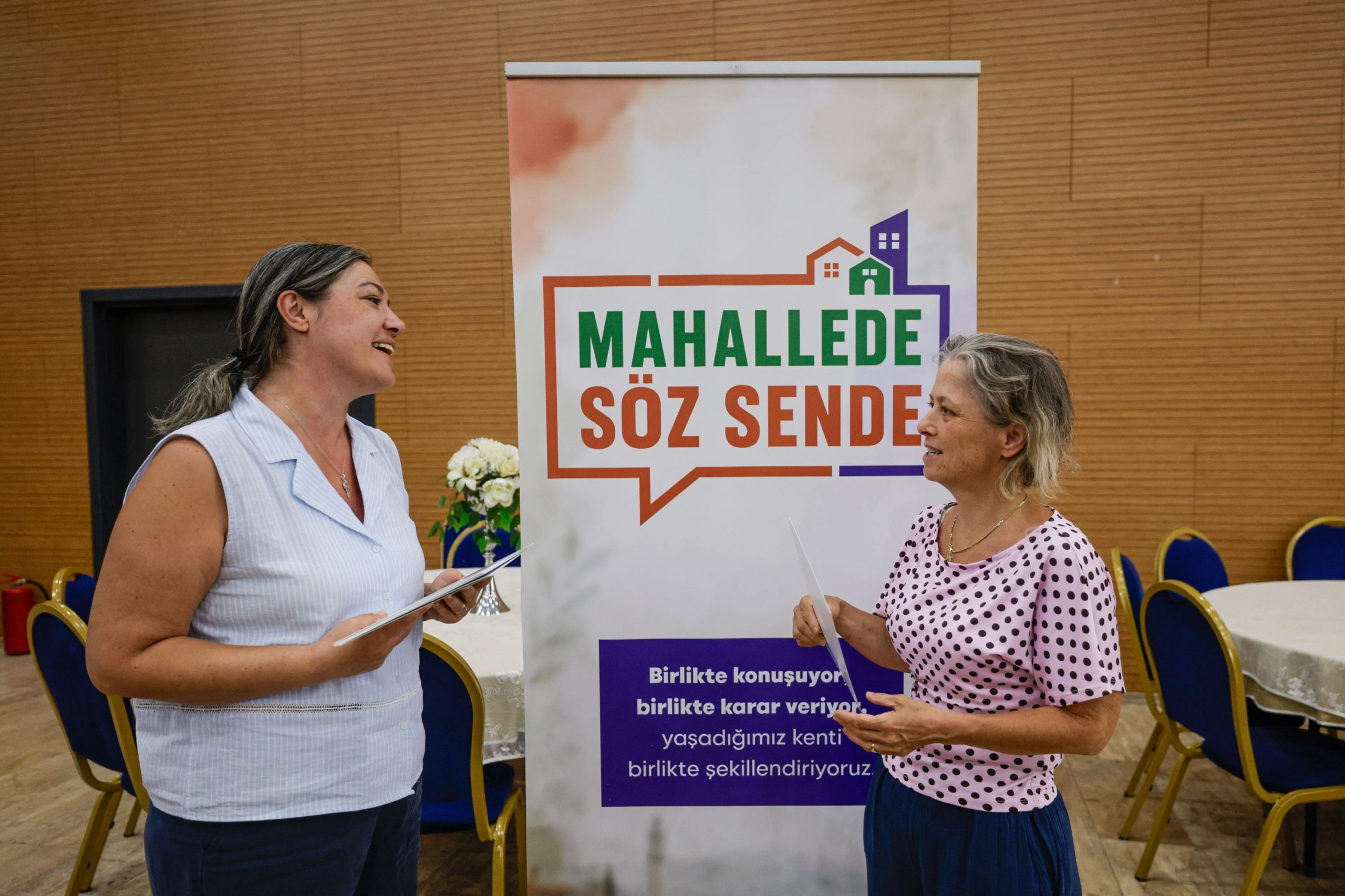 İzmir Büyükşehir Belediyesi’nin Odakİzmir projesi kapsamında sürdürdüğü “Mahallede Söz Sende”