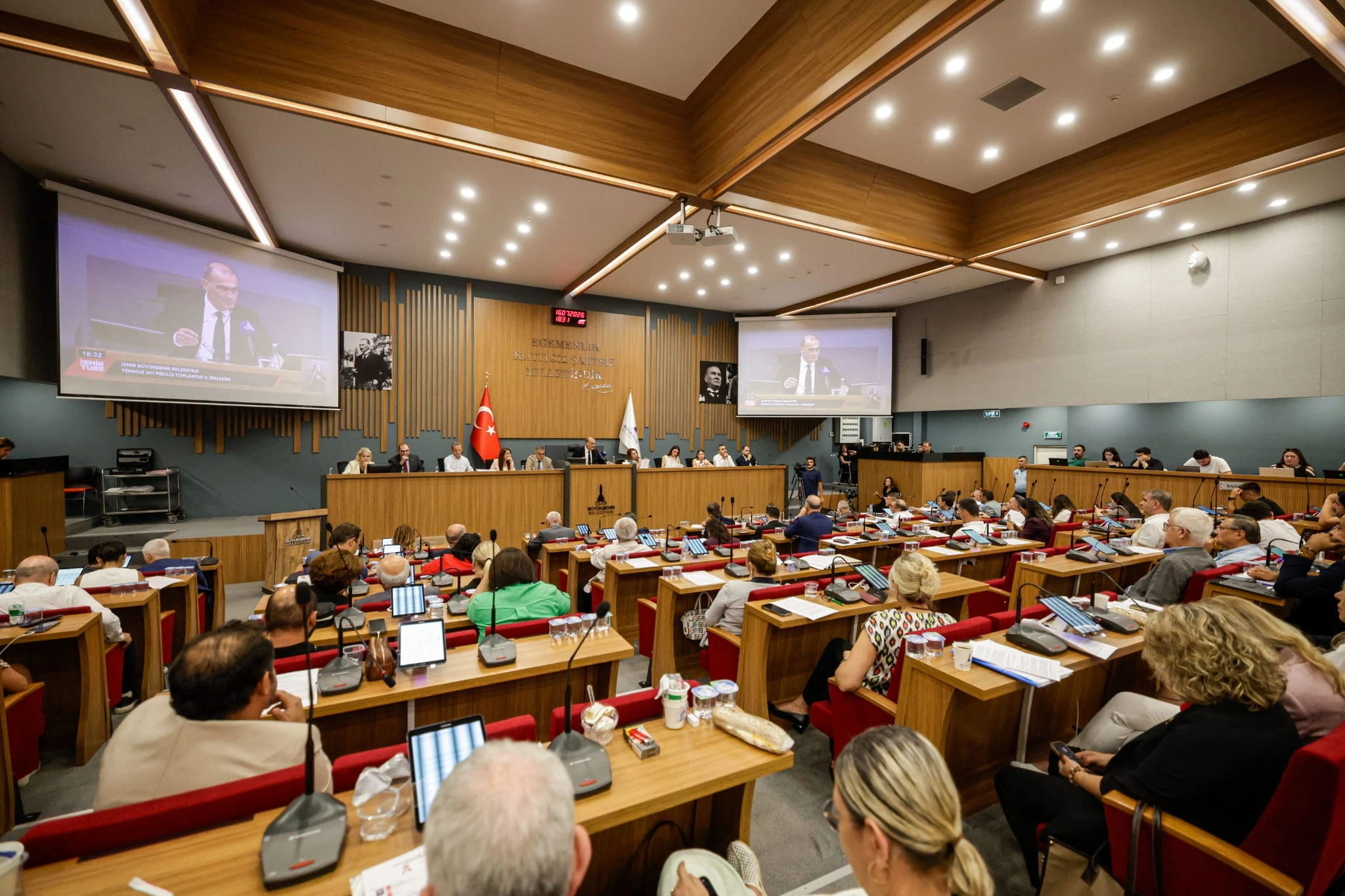Uzundere iddialarına karşı hukuki açıklama: “Belediyemizin kaybettiği kira davası yok”