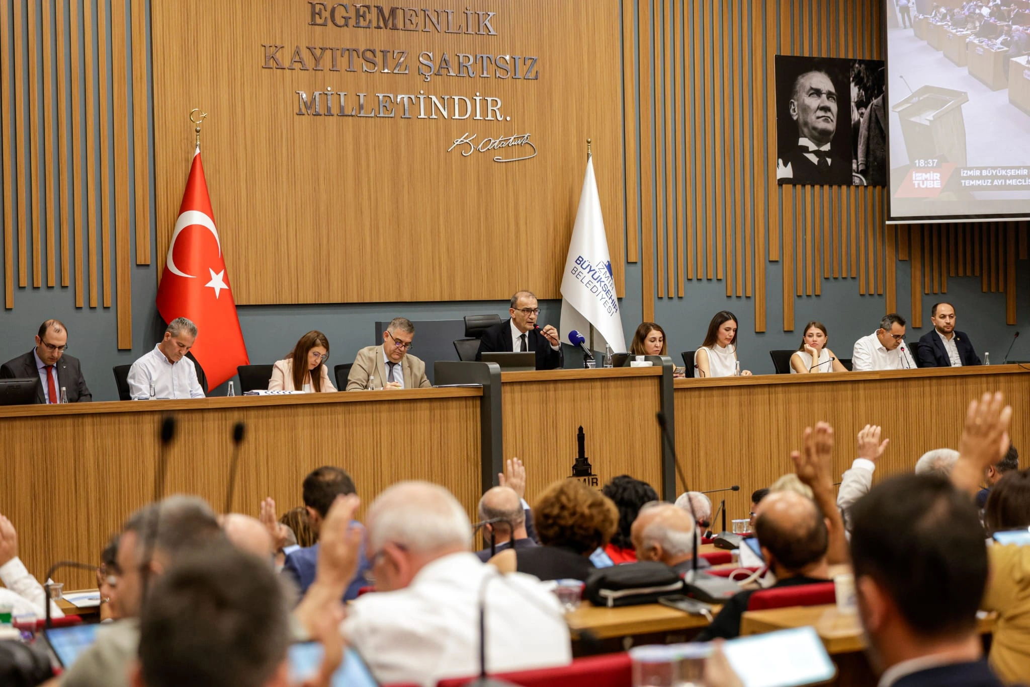 Uzundere iddialarına karşı hukuki açıklama: “Belediyemizin kaybettiği kira davası yok”