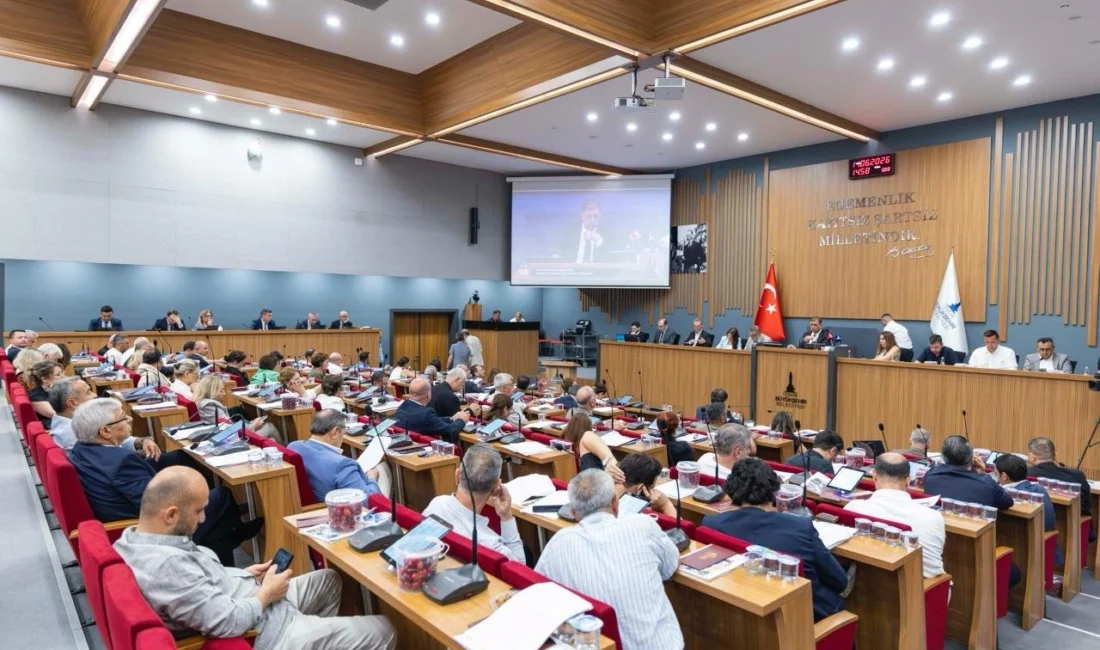 İzmir Büyükşehir Belediye Meclisi'nde gündem dışı konuşmaların canlı yayınlanmaması kararı