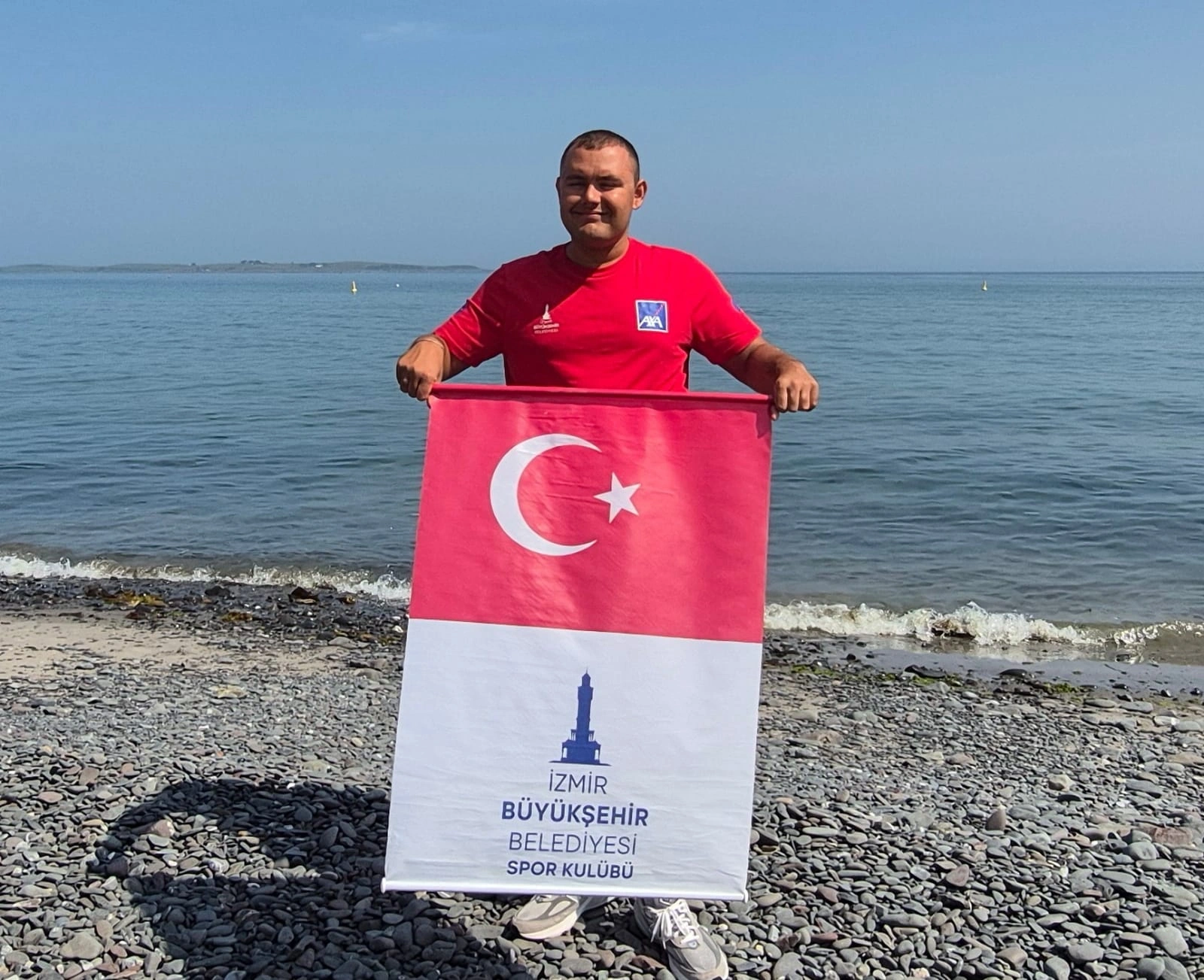 İzmirli Tuna’dan Okyanus Yedilisi hedefine dev bir kulaç daha